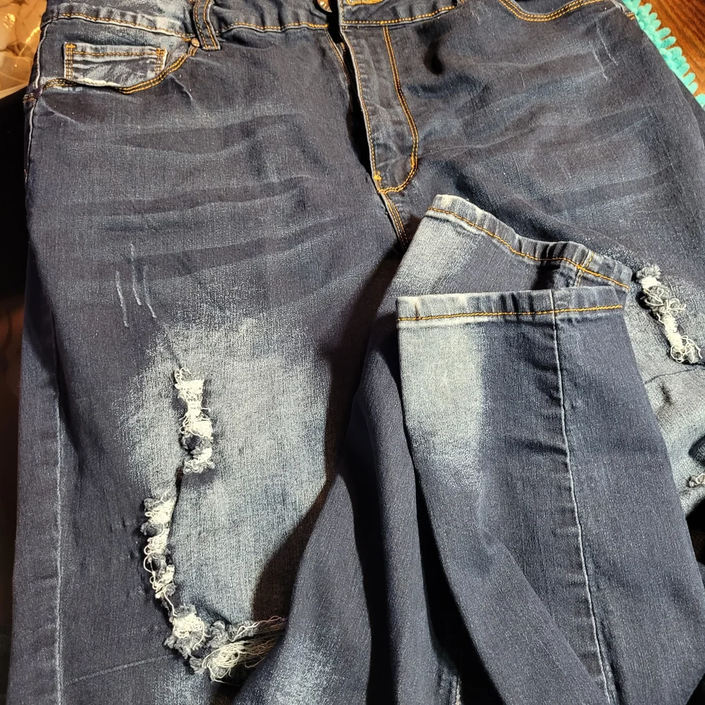 VIP Women's Skinny Jeans - Dark Blue - Picture 3 of 7